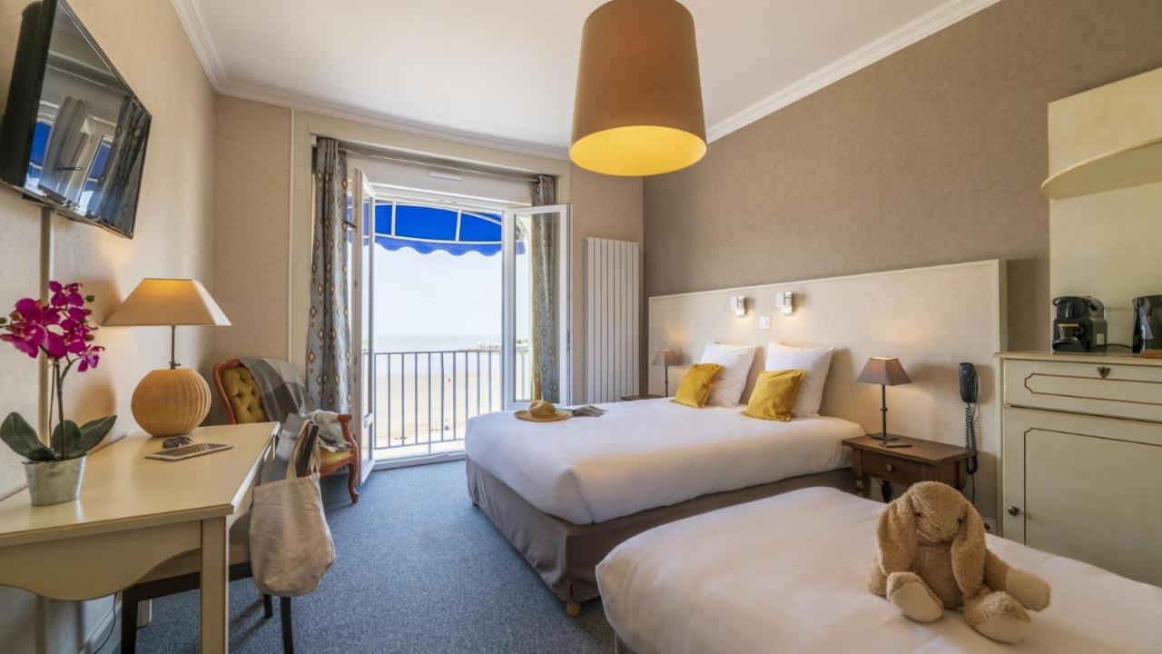 Cerise Royan - Le Grand Hotel De La Plage Екстериор снимка