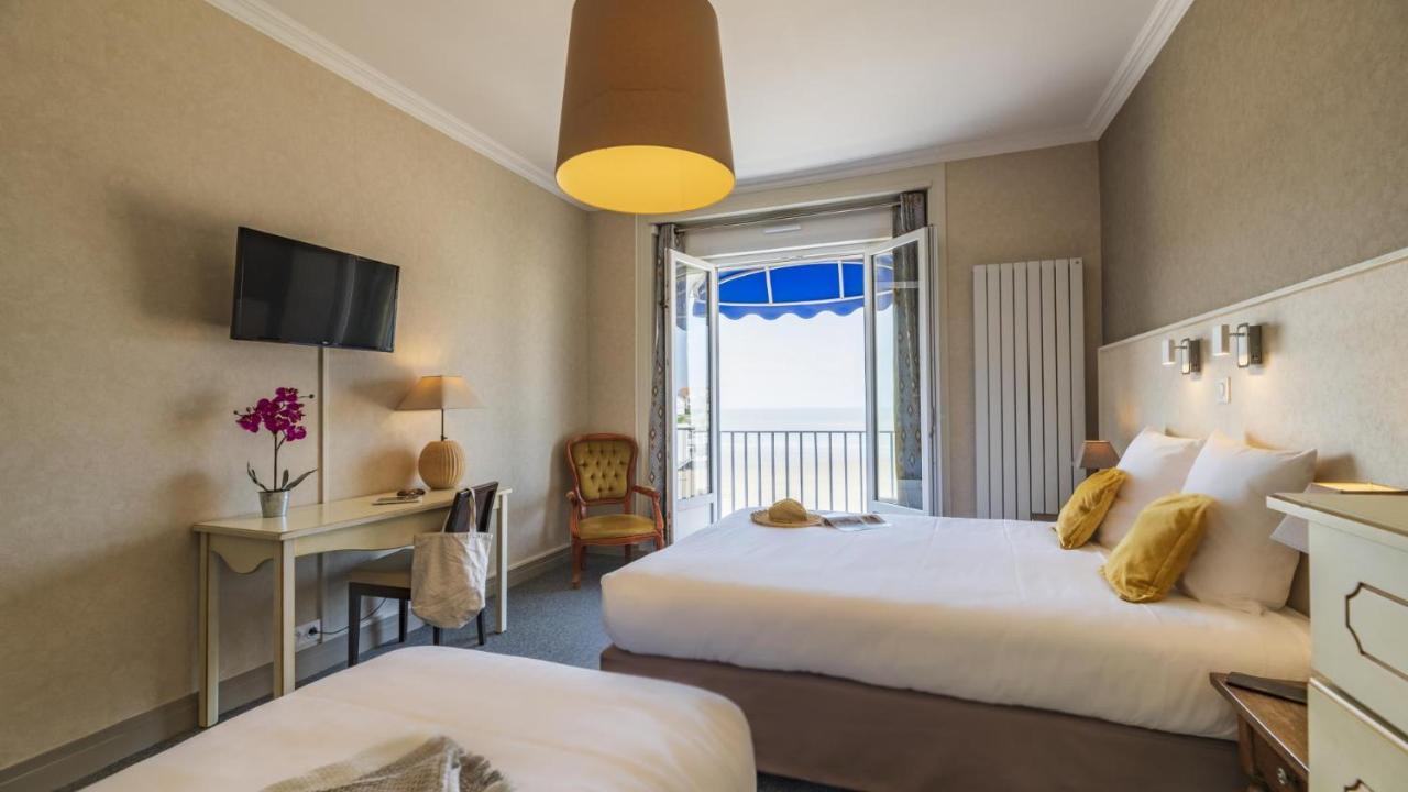 Cerise Royan - Le Grand Hotel De La Plage Екстериор снимка
